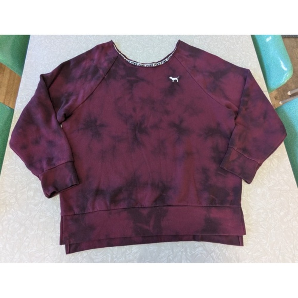 Victoria's‎ Secret PINK Sweatshirt Red Tie Dye Raw Cut Dog Graphic Size Medium
